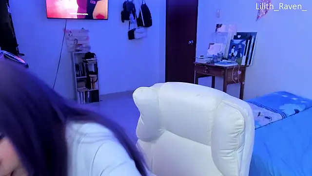 Lilith Raven  online show from 11, 9, 2025