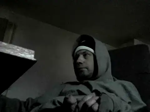 Snapshot of skateboy78 chatting on 23, 1, 2025 skateboy78 online show from 23, 1, 2025