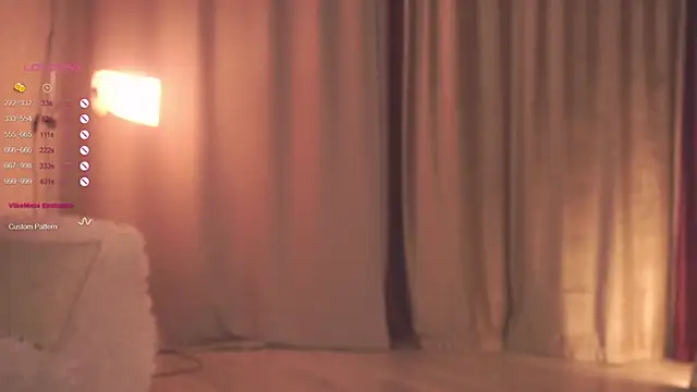 Snapshot of Pussy_Dream chatting on 3, 10, 2025 Pussy Dream online show from 3, 10, 2025