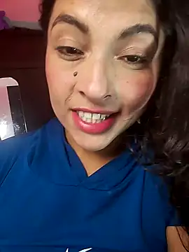 Snapshot of Fox_Roxxan chatting on 5, 10, 2025 Fox Roxxan online show from 5, 10, 2025