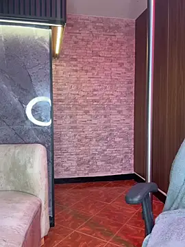 Stephany Rodriguez online show from 12, 2, 2026