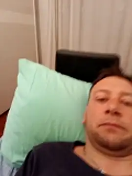 Snapshot of Alessio1987 chatting on 1, 3, 2026 Alessio1987 online show from 1, 3, 2026