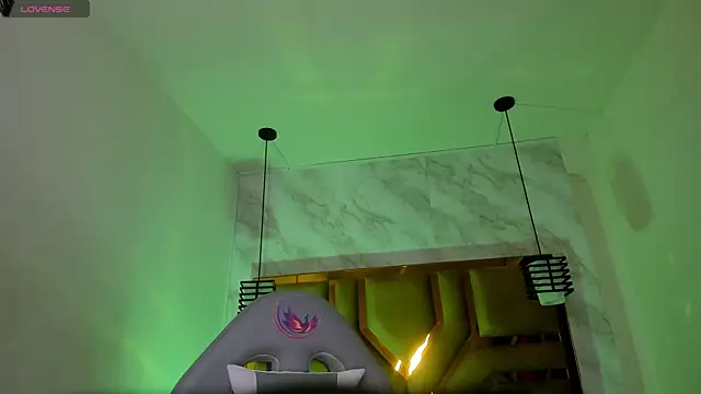 Luciifeer  online show from 30, 10, 2025