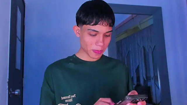 Sebax Young online show from 18, 3, 2026