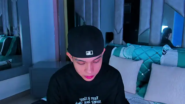 Sebax Young online show from 29, 3, 2026