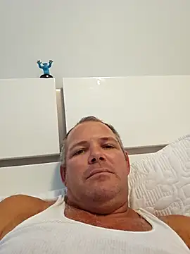 Snapshot of cubanitofeliz40 chatting on 18, 9, 2025 cubanitofeliz40 online show from 18, 9, 2025