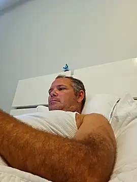 Snapshot of cubanitofeliz40 chatting on 2, 10, 2025 cubanitofeliz40 online show from 2, 10, 2025