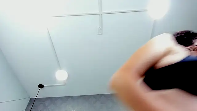 Snapshot of ThaliaCross chatting on 26, 9, 2025 ThaliaCross online show from 26, 9, 2025