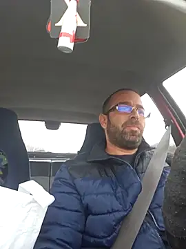 Snapshot of Thomas043 chatting on 22, 11, 2025 Thomas043 online show from 22, 11, 2025