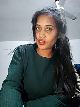 Snapshot of cute_radhikaa chatting on 8, 1, 2026 cute radhikaa online show from 8, 1, 2026