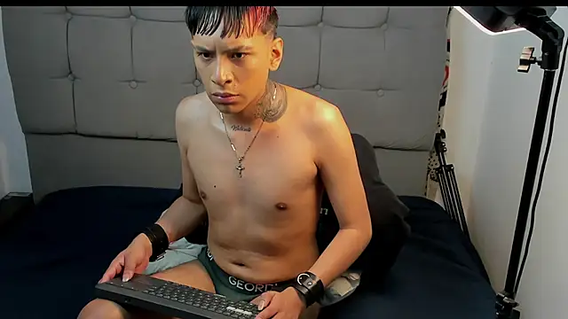 Snapshot of jake_hott1 chatting on 25, 11, 2025 jake hott1 online show from 25, 11, 2025