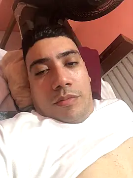 Snapshot of Paulo199117 chatting on 14, 10, 2025 Paulo199117 online show from 14, 10, 2025