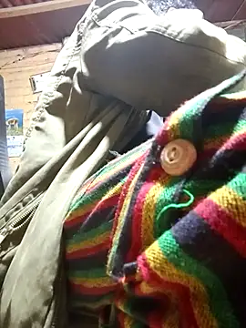 Snapshot of LecheDeSoya666 chatting on 2, 10, 2025 LecheDeSoya666 online show from 2, 10, 2025