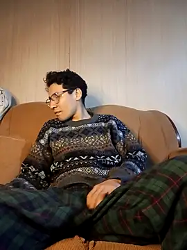 Snapshot of LecheDeSoya666 chatting on 28, 10, 2025 LecheDeSoya666 online show from 28, 10, 2025