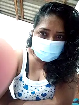 Snapshot of boosypussy chatting on 18, 11, 2025 boosypussy online show from 18, 11, 2025