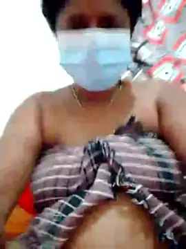 Snapshot of boosypussy chatting on 26, 5, 2026 boosypussy online show from 26, 5, 2026