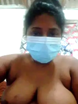 Snapshot of boosypussy chatting on 19, 6, 2026 boosypussy online show from 19, 6, 2026