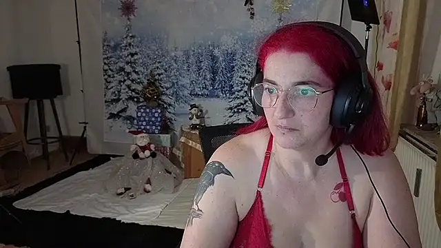 Snapshot of Einfach_Dani_offi chatting on 11, 11, 2025 Einfach Dani offi online show from 11, 11, 2025