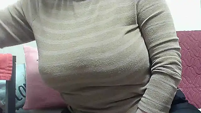 Snapshot of sexy_tettona chatting on 18, 3, 2026 sexy tettona online show from 18, 3, 2026