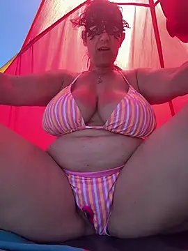 Snapshot of sexy_tettona chatting on 28, 6, 2026 sexy tettona online show from 28, 6, 2026