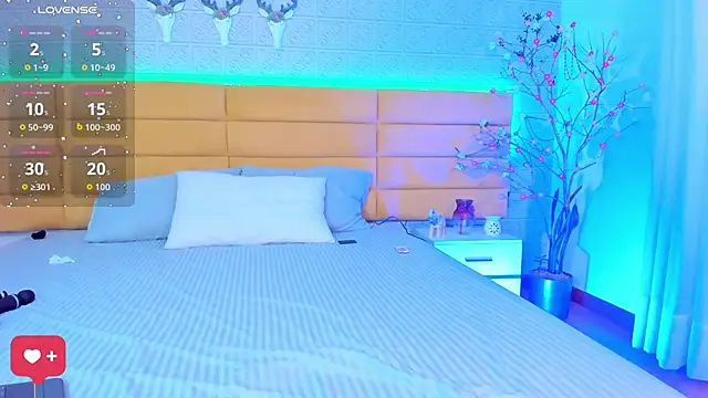 KamileBlake online show from 8, 10, 2025