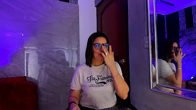 Agatha Pleasure online show from 22, 10, 2025