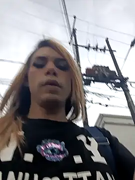 Snapshot of Daliana_Gounbolt chatting on 8, 10, 2025 Daliana Gounbolt online show from 8, 10, 2025