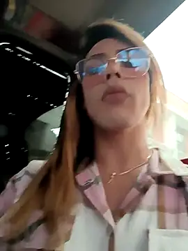 Snapshot of Daliana_Gounbolt chatting on 9, 1, 2026 Daliana Gounbolt online show from 9, 1, 2026