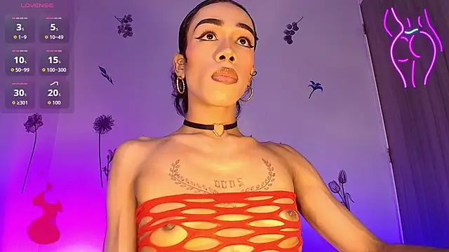 Snapshot of Barbydominant_fetish chatting on 6, 1, 2026 Barbydominant fetish online show from 6, 1, 2026