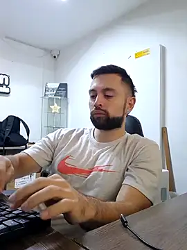 Snapshot of Nacho_Masters chatting on 15, 10, 2025 Nacho Masters online show from 15, 10, 2025