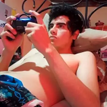 Ortiz3404 online show from 9, 4, 2026