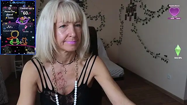 Laura Gol online show from 24, 9, 2025