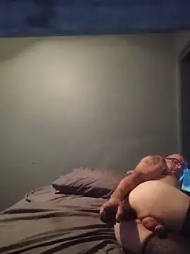 Snapshot of Crossedsissy chatting on 17, 6, 2026 Crossedsissy online show from 17, 6, 2026