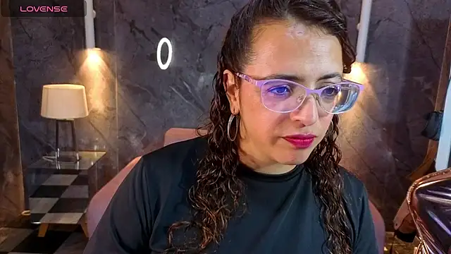  Evoni b online show from 26, 10, 2025