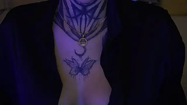 IvyLaurent online show from 26, 11, 2025