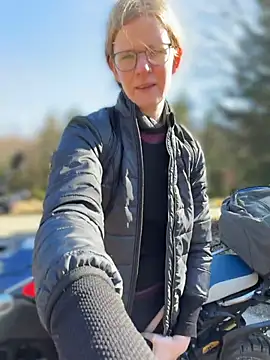 Snapshot of Bikergirl_97 chatting on 18, 3, 2026 Bikergirl 97 online show from 18, 3, 2026