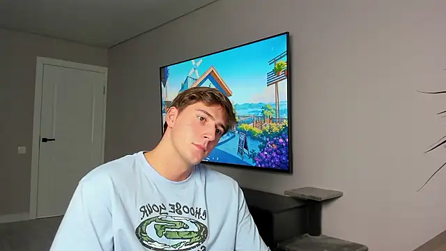 Snapshot of DaniHort chatting on 5, 3, 2026 DaniHort online show from 5, 3, 2026