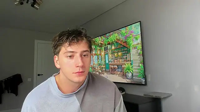 Snapshot of DaniHort chatting on 2, 4, 2026 DaniHort online show from 2, 4, 2026