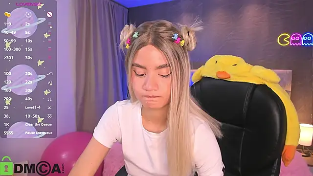 Arinextdoor online show from 8, 9, 2025