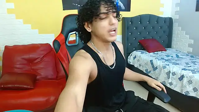 Snapshot of Xfire_boy69 chatting on 17, 9, 2025 Xfire boy69 online show from 17, 9, 2025