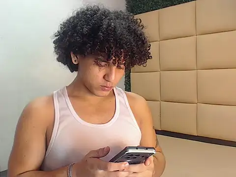 Snapshot of Xfire_boy69 chatting on 3, 10, 2025 Xfire boy69 online show from 3, 10, 2025