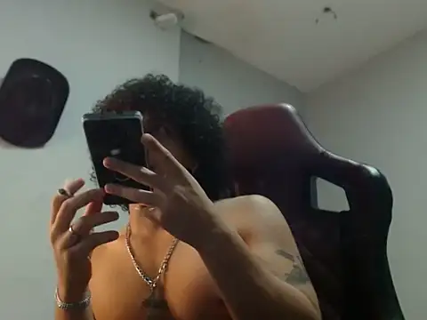 Snapshot of Xfire_boy69 chatting on 10, 10, 2025 Xfire boy69 online show from 10, 10, 2025