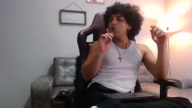 Snapshot of Xfire_boy69 chatting on 11, 10, 2025 Xfire boy69 online show from 11, 10, 2025