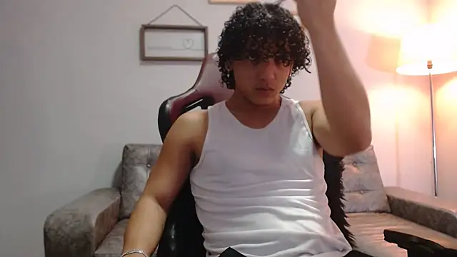 Snapshot of Xfire_boy69 chatting on 11, 10, 2025 Xfire boy69 online show from 11, 10, 2025