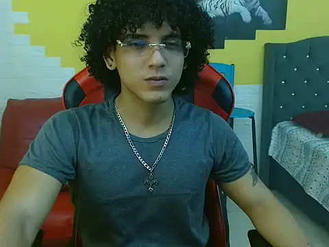 Snapshot of Xfire_boy69 chatting on 16, 10, 2025 Xfire boy69 online show from 16, 10, 2025