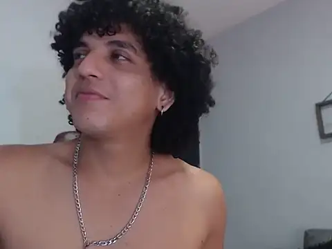 Snapshot of Xfire_boy69 chatting on 19, 10, 2025 Xfire boy69 online show from 19, 10, 2025