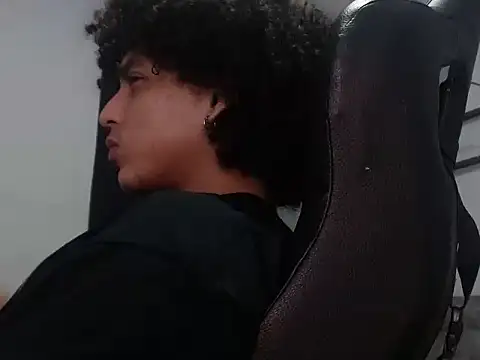 Snapshot of Xfire_boy69 chatting on 22, 10, 2025 Xfire boy69 online show from 22, 10, 2025