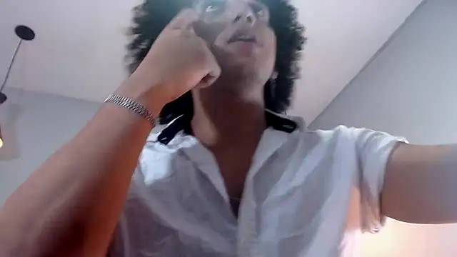 Snapshot of Xfire_boy69 chatting on 16, 11, 2025 Xfire boy69 online show from 16, 11, 2025