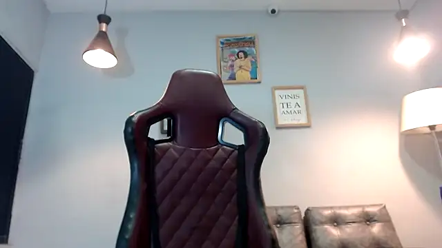 Snapshot of Xfire_boy69 chatting on 17, 11, 2025 Xfire boy69 online show from 17, 11, 2025