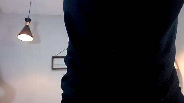 Snapshot of Xfire_boy69 chatting on 18, 11, 2025 Xfire boy69 online show from 18, 11, 2025